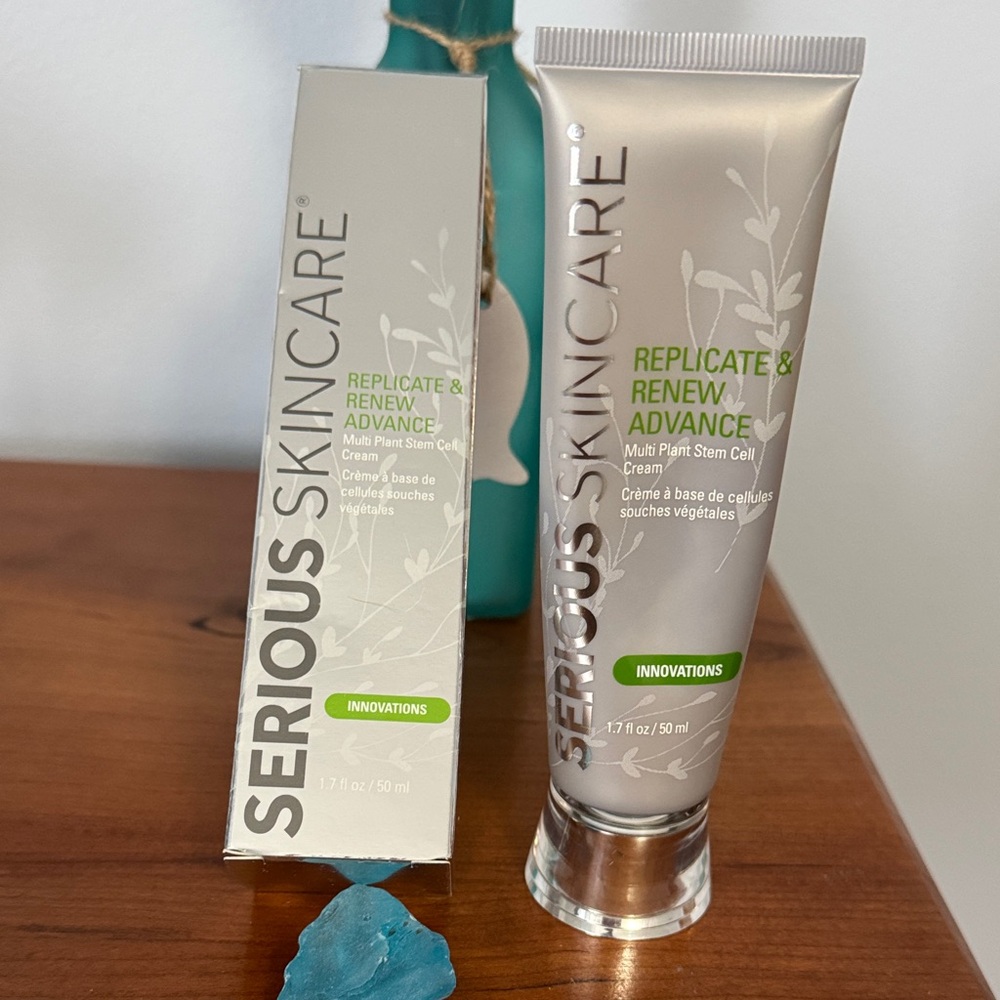 NEW 1.7 oz. Serious Skincare Replicate & Renew Advance Cream Silver with Green